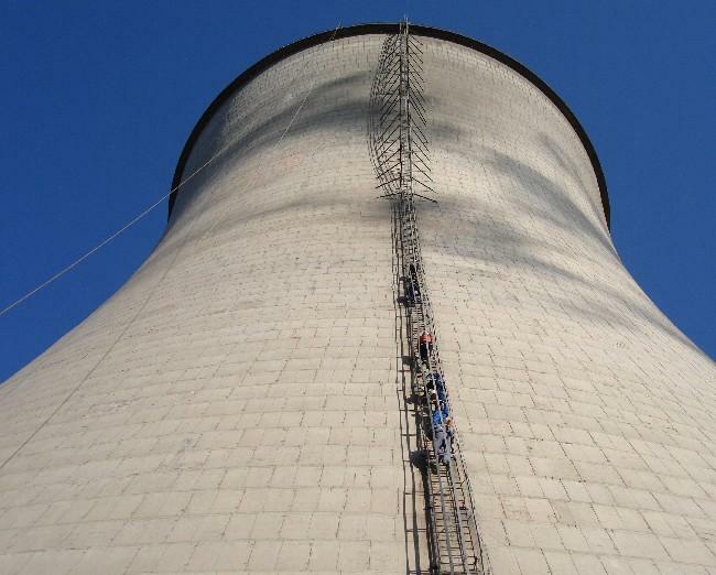 如何有效控制冷卻塔防腐的裂縫？